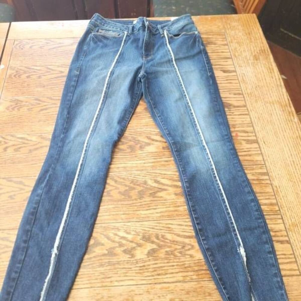 Good American Good Legs Crop Skinny Jeans Raw Edge Front Seam Size 12/31 in Blue